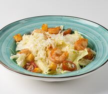 Cалат Цезарь с креветками