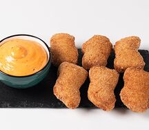 Куриные наггетсы с соусом 6 шт