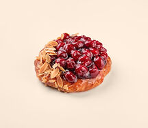 Вензель с вишней и миндалём