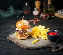 Сет с фирменным бургером Микс точка