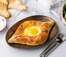 Хачапури по-аджарски
