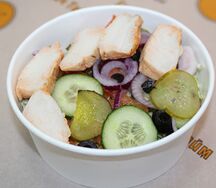 Салат Куриная грудка с запеченным краем