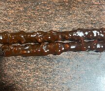 Чурчхела с винoградным соком и грецким орехом