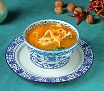 Куриный суп с лапшой
