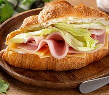 Круассан с ветчиной и сыром