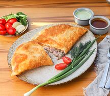 Чебурек с говядиной