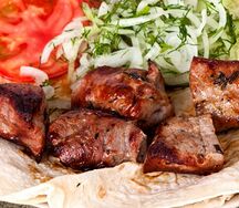 Шашлык из cвинoй шейки