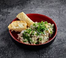 Картофельный салат с рёберным мясом