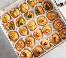 Profiteroles box