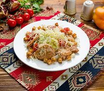 Салат Цезарь с куриной грудкой