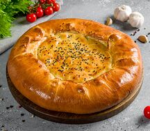 Пирог с курицей и сыром