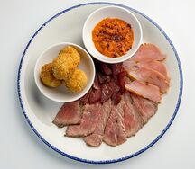 Мезе мясное