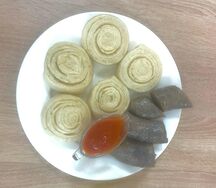 Слоёный хинкал с ореховой травой и сушеным мясом