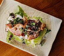 Тост Яйцо пашот с беконом