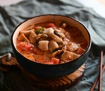 Том Ям с морепродуктами