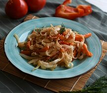 Удон с острой свининой