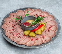 Отварной говяжий язык