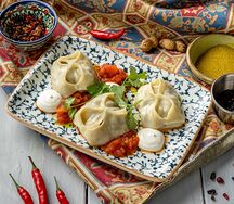 Башкирские манты из трёх видов мяса