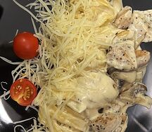 Феттуччине с курицей и грибами
