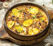Рваная свинина с картофелем