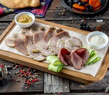 Мясное ассорти