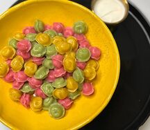 Цветные пельмешки с индейкой