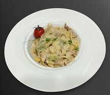 Феттуччине с курицей и брокколи в слив соусе