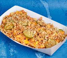 Картофель фри с томленой курицей 