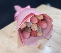 Букет из клубники в шоколаде Комплимент