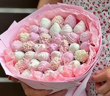 Букет из клубники в шоколаде Розетти