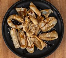 Кальмар в терияки с кунжутом