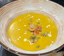 Тыквенный суп с раковыми шейками