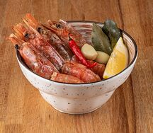 Острые варёные лангустины с тайским перцем