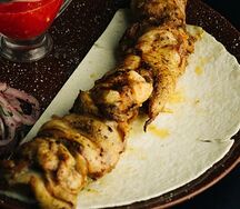 Куриное бедро на мангале