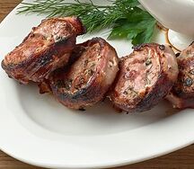 Cвинoй карбонад на мангале