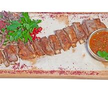 Бараньи рёбрышки на мангале