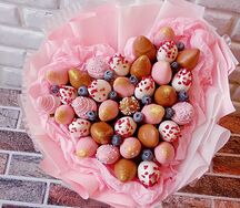 Клубничный букет Love