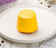 Пирожное манго-маракуйя