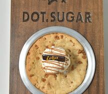 Lotus cookies pans