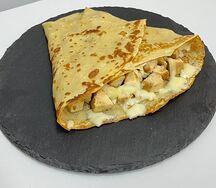 Блин с курицей и сыром