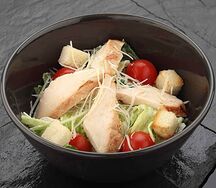 Цезарь с курицей