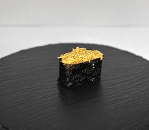 Острые суши с крабом