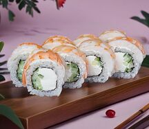 Филадельфия с креветками и огурцом