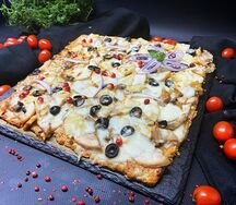 Мяспицца Курочка с ананасом по-гавайски