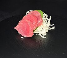 Сашими тунец