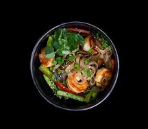 Wok лапша с креветками