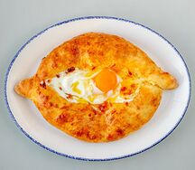 Хачапури по-аджарски 