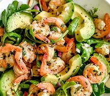 Salade de avocat au crevette