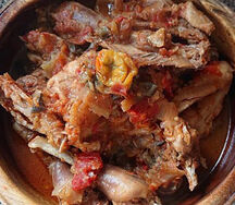 Kedjenou de poulet africain