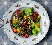 Салат с куриной печенью